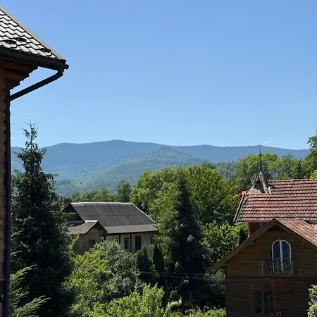 Karpaty Panorama & Hotel