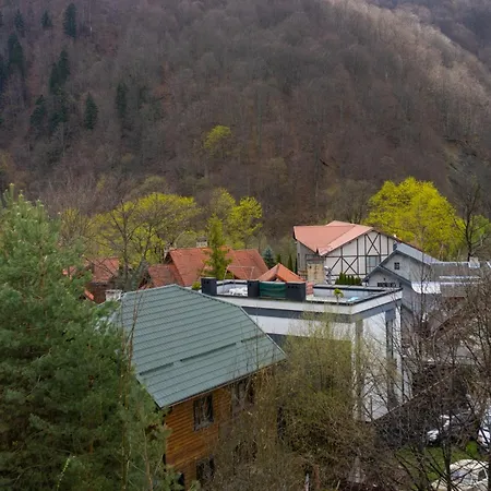 Karpaty Panorama & Hotel Yaremche